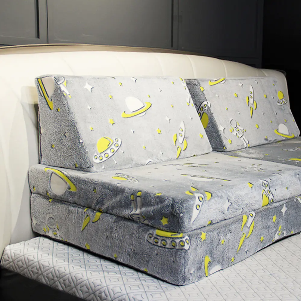 Fluorescerande multifunktionell barnsoffa
