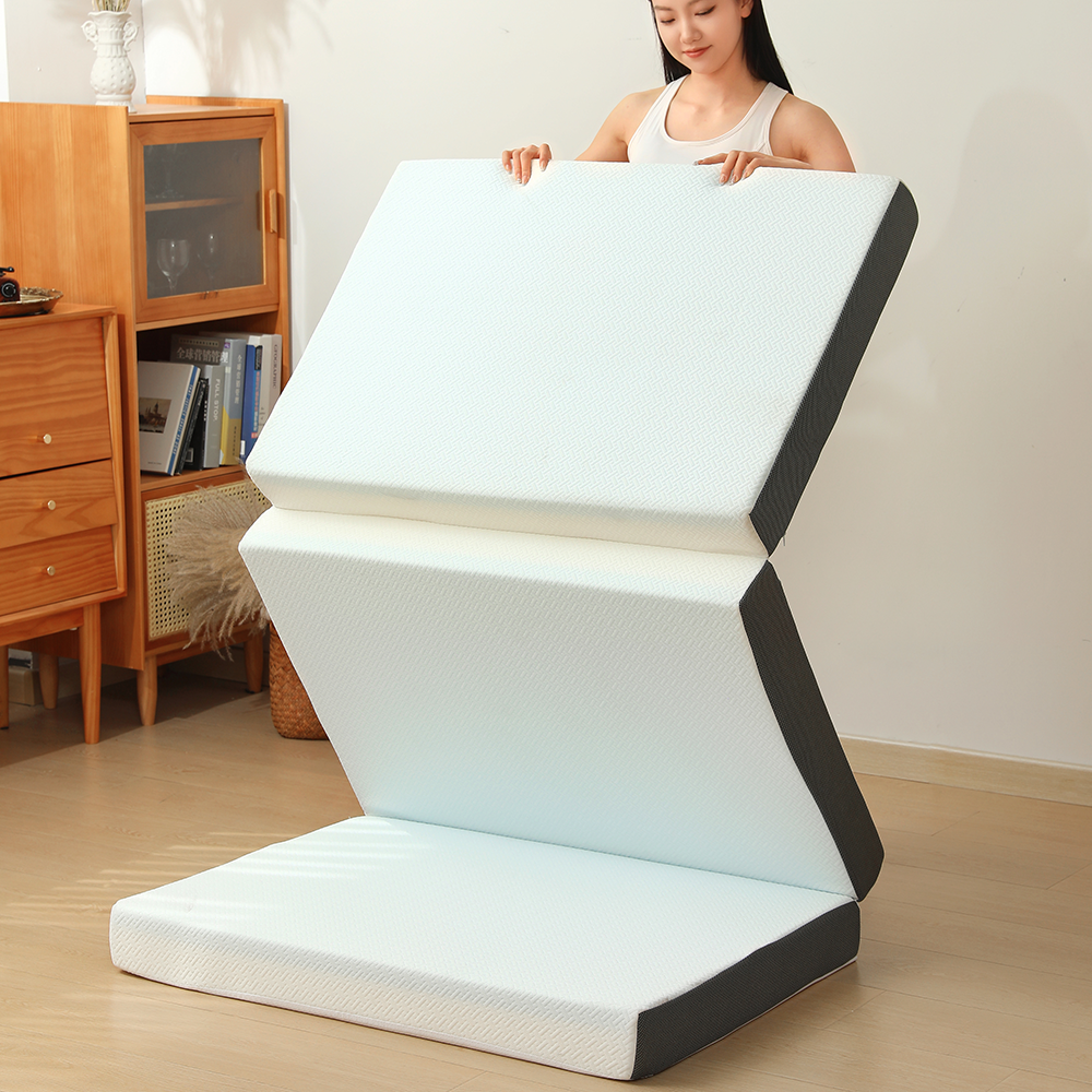 Trefaldig memory foam gelmadrass i japansk stil
