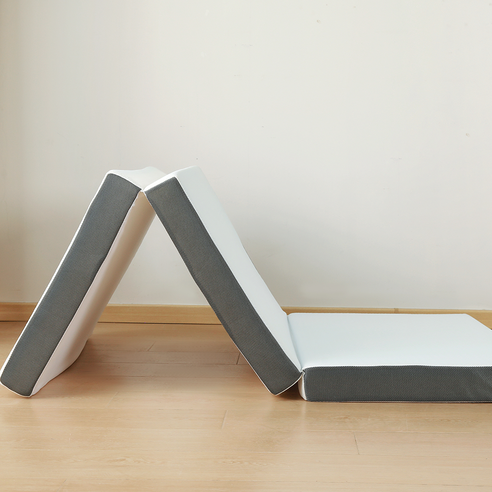 Trefaldig memory foam gelmadrass i japansk stil
